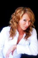 Lizette Mizzelle | Headshot